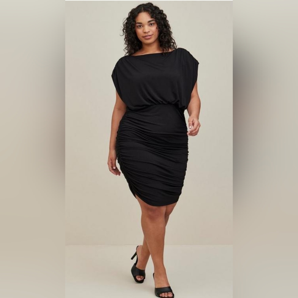 NWT Forever 21 Ruched Dress - 2X